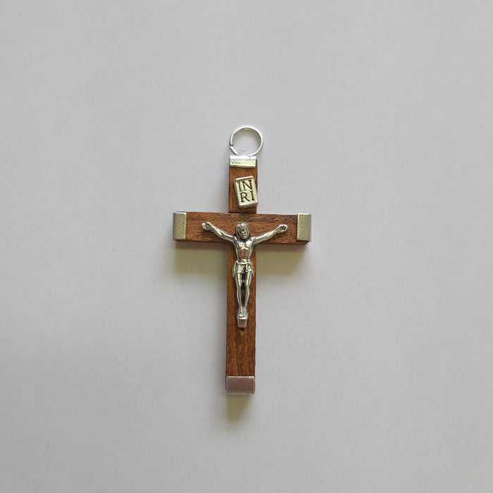 4cm Metal and Brown Wood Crucifix. 20/46