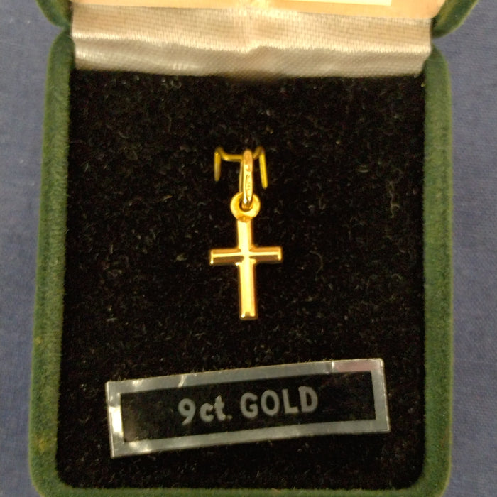 9ct Gold Cross 1/2 (CN360)